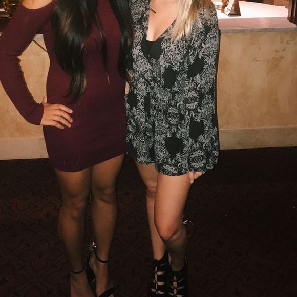 Stella LB romper dress - Picture 1 of 7